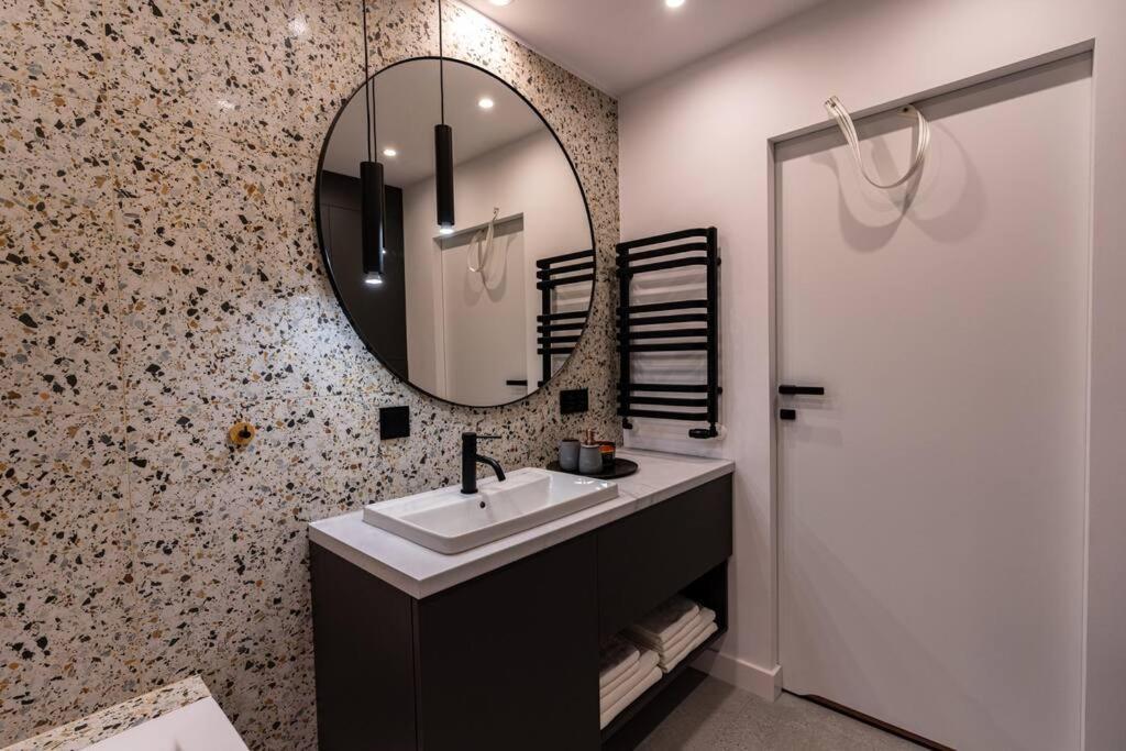 Apartament Na Grabiszynskiej Wrocław Eksteriør billede